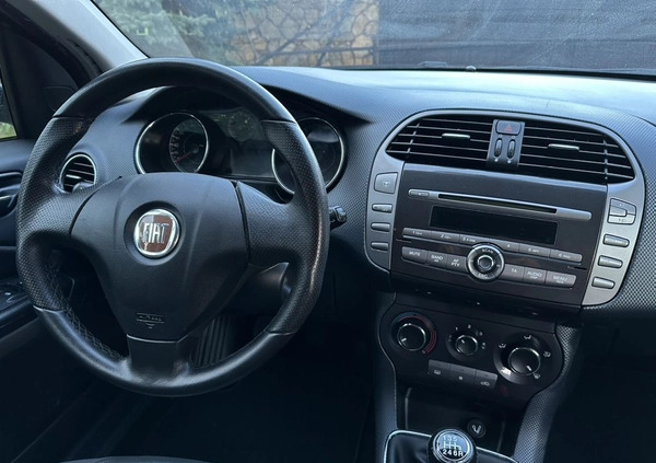 Fiat Bravo cena 16900 przebieg: 93147, rok produkcji 2009 z Nowy Dwór Mazowiecki małe 211